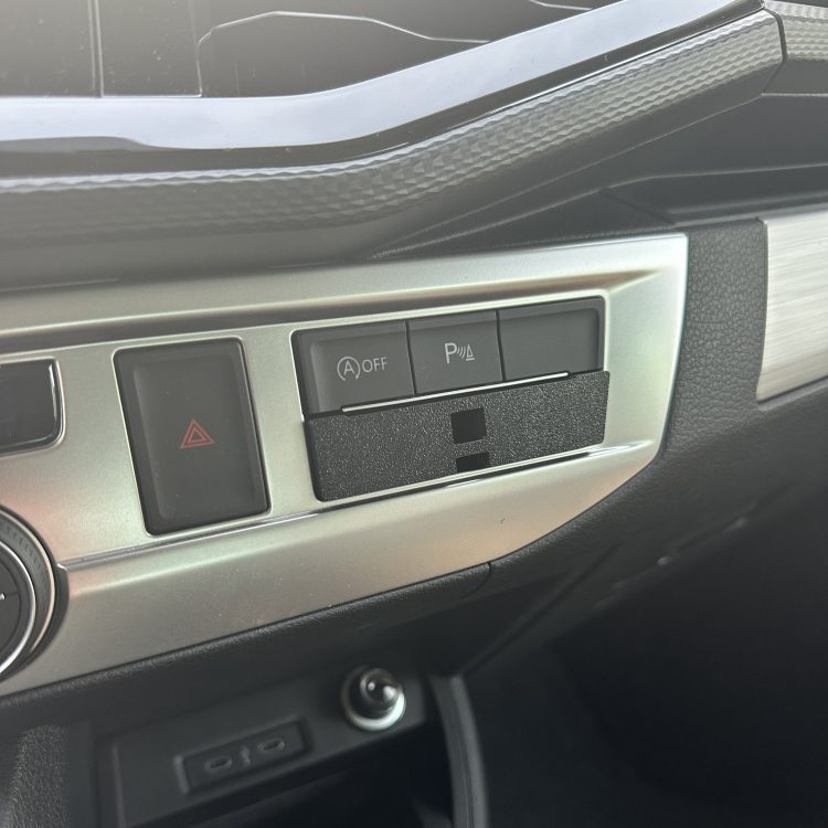 T6.1 Halterung Blindschalterschacht "Hook" für Lüftungsadapter